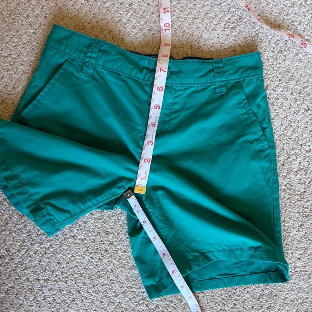 Old Navy chino shorts girls 10 teal
